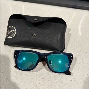 Ray-Ban wayfarer sunglasses